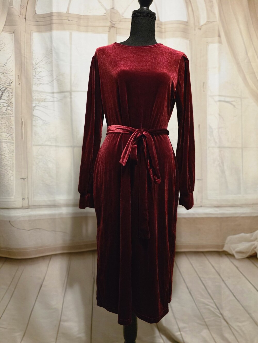 Kohl's Burgundy Velvet Long-Sleeve Midi Dress with Tie Belt